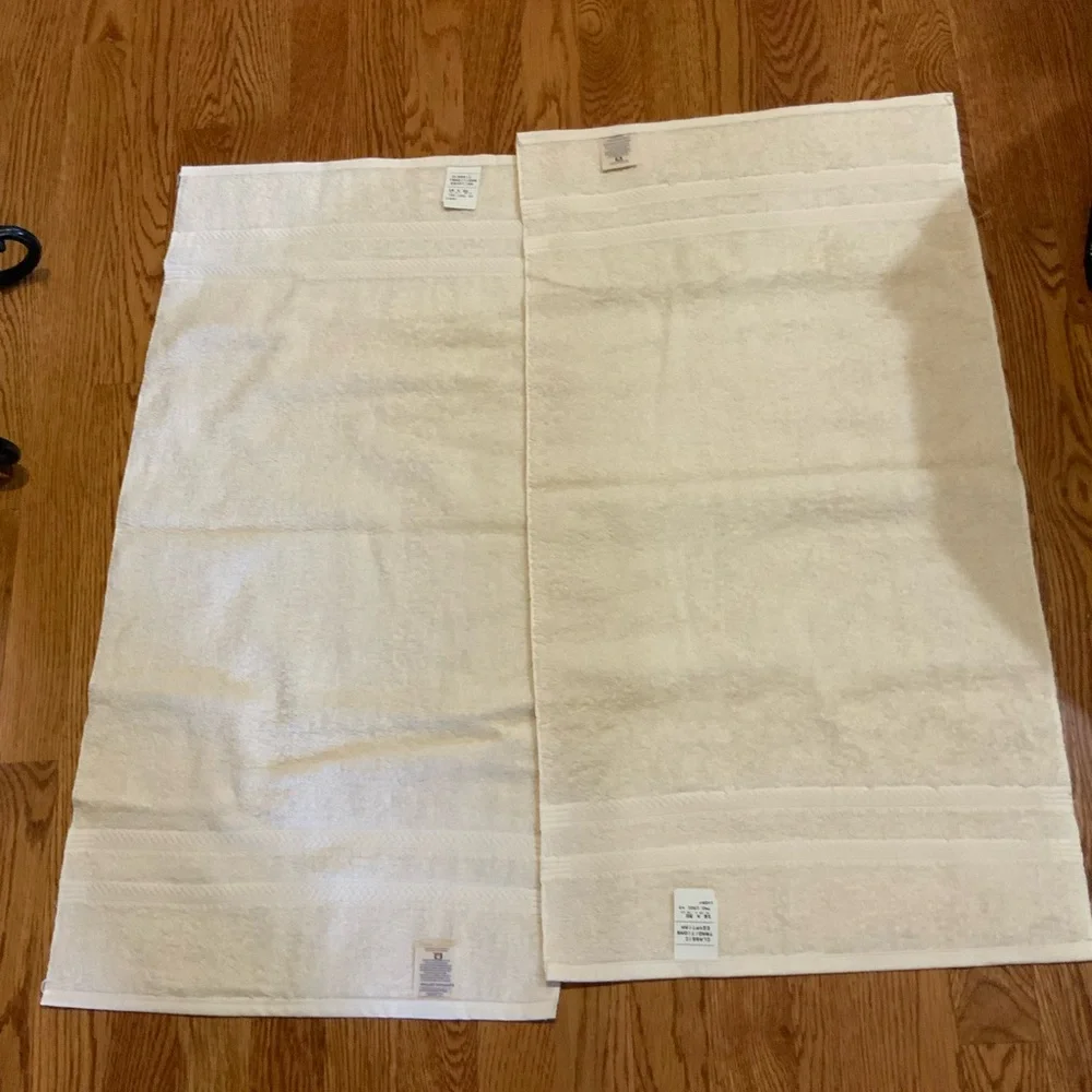 Vintage Classic Traditions Egyptian Cotton Set 2 Ivory 16 X 30 each NOS USA